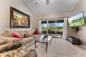 Smart TV - Golf View Luxe at Stonebridge (Branson West)