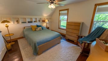 8 habitaciones, escritorio, tabla de planchar con plancha y wifi