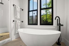 Shower, hair dryer, towels