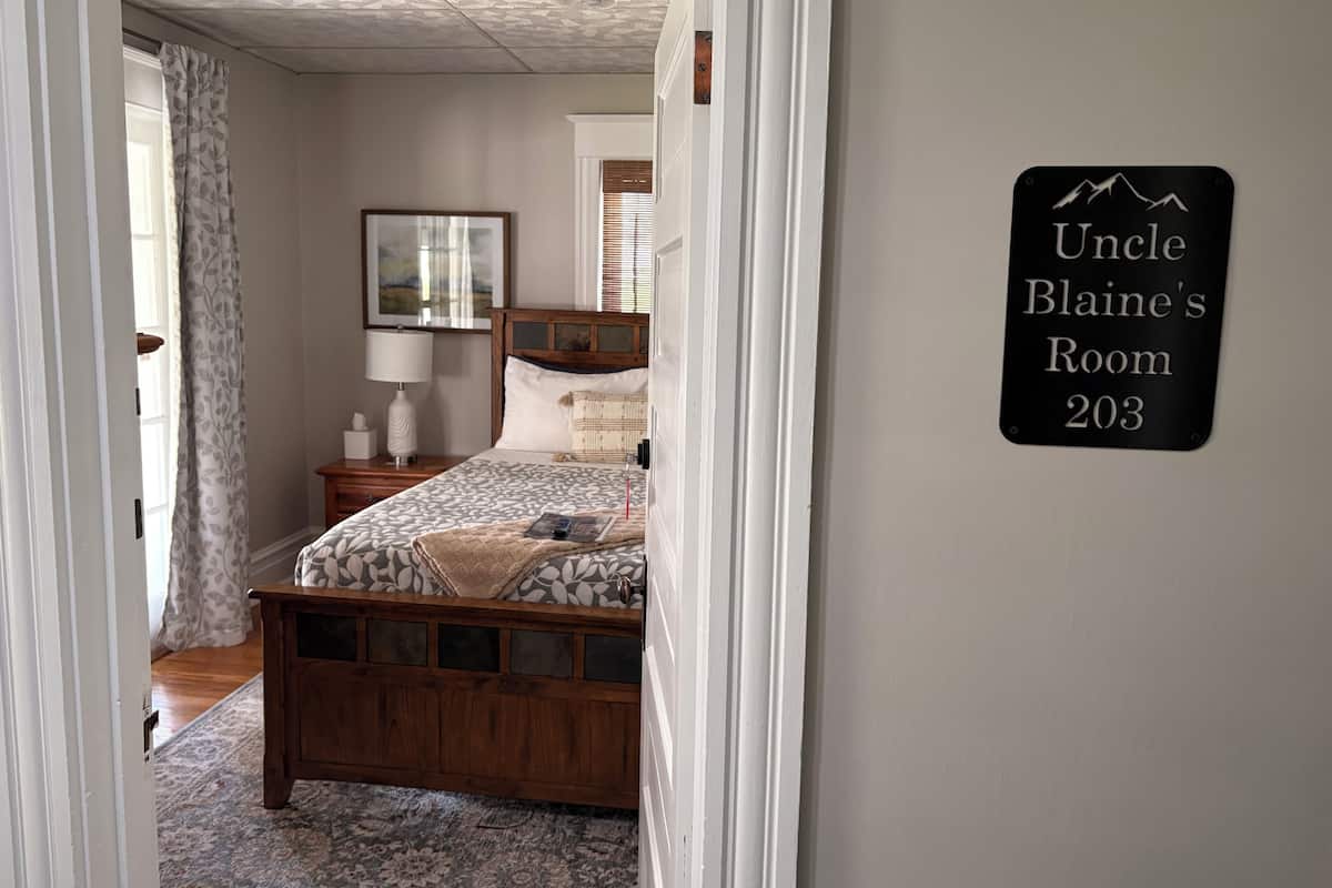 غرفة مزدوجة كلاسيكية - سرير كبير | واي فاي مجانًا