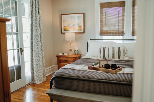 Classic Double Room, 1 Queen Bed