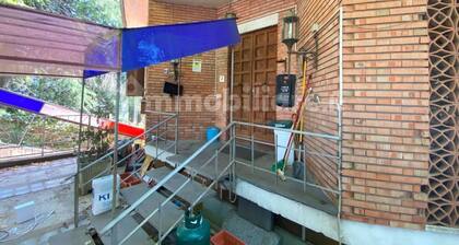 Room-large Umbrian Farmhouse With Park w