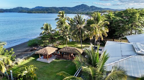 Luxury Beachfront Estate w/ Private Chef, Full Staff/Concierge Resort Amenities