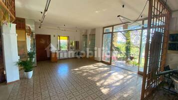 Zimmer, 1 Schlafzimmer, Raucher, eigener Pool | Eingangsbereich