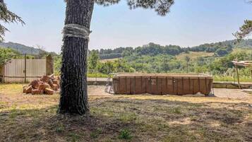 Room, 1 Bedroom, Smoking, Private Pool | Outdoor spa tub