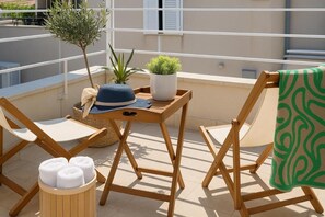 อพาร์ทเมนท์, 1 ห้องนอน, สูบบุหรี่ได้, ระเบียง | ระเบียง