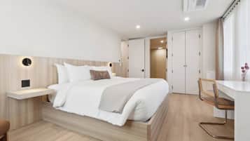 2 soverom, strykejern/-brett, reiseseng for barn og wi-fi