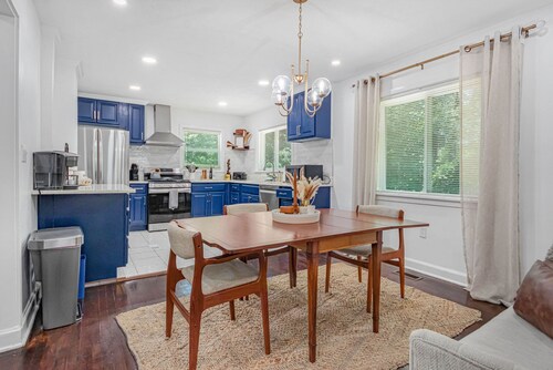 The Vintage Manor in Atlanta