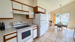 3 bedrooms, Internet