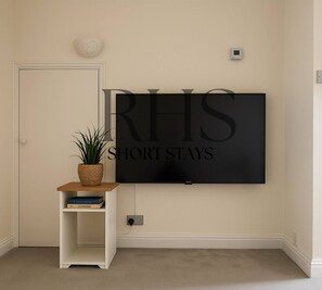 Casa, 4 camere da letto, vista giardino | Servizio della camera