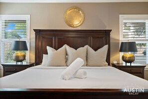 4 bedrooms, desk, iron/ironing board, free WiFi
