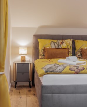 Egyptian cotton sheets, premium bedding, memory-foam beds, in-room safe