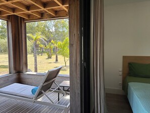 3 bedrooms, iron/ironing board, free WiFi, bed sheets - Pineto | Villa between sea & pine forest - Private beach access, large garden, ground floor (BIGUGLIA)