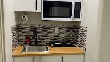 Microwave, stovetop