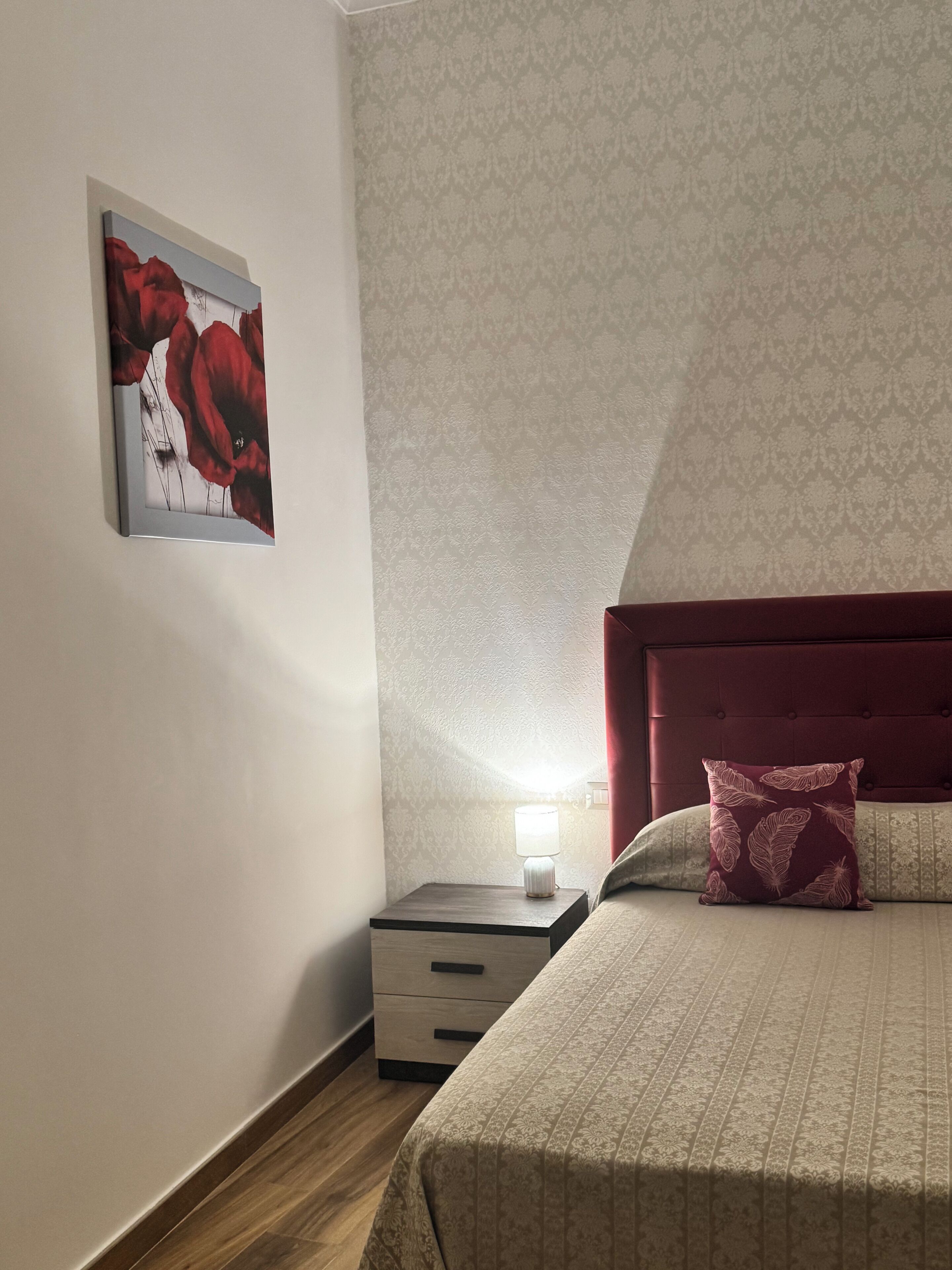 1 chambre, fer et planche à repasser, Wi-Fi, draps fournis