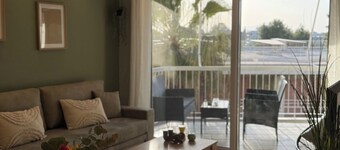 Aelia Seaside Apartment Oropos