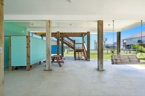 House, 3 Bedrooms | Children's area