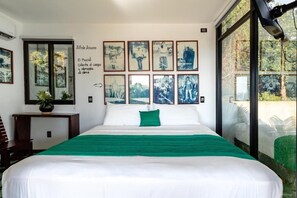 舒適雙人房, 1 張特大雙人床, 海景 | 房內夾萬、遮光窗簾/窗簾、熨斗/熨衫板、免費 Wi-Fi