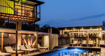 Cabane Container Hotel - Adults Only