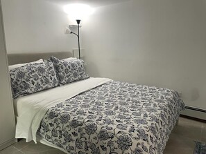1 Schlafzimmer, Schreibtisch, Bügeleisen/Bügelbrett, kostenloses WLAN