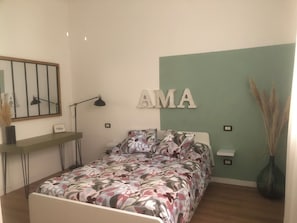 1 quarto, ferros/tábuas de passar roupa, Wi-Fi, roupa de cama