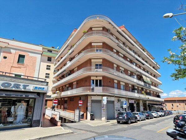 Exterior - Vacation House Fiore Ciampino Airport - Rome Station (Ciampino)