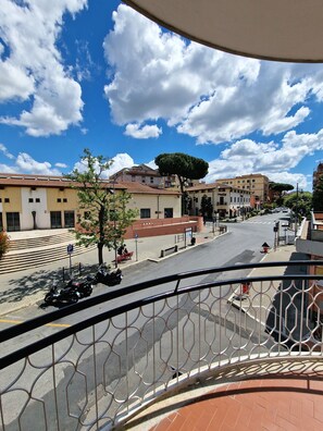 Property grounds - Vacation House Fiore Ciampino Airport - Rome Station (Ciampino)