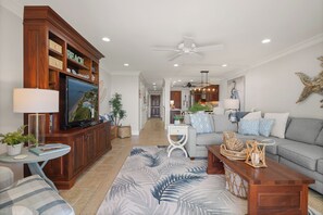 Smart TV - Ocean Front Townhome, sleeps 6 (St Simons Island)