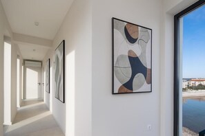 Interior - Luxury Seafront Villa Noles With Heated Pool, Jacuzzi, EV Near Zadar (Sukosan)