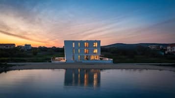 Villa, 4 Bedrooms, Smoking, Private Pool | Exterior
