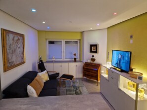 TV, stereo