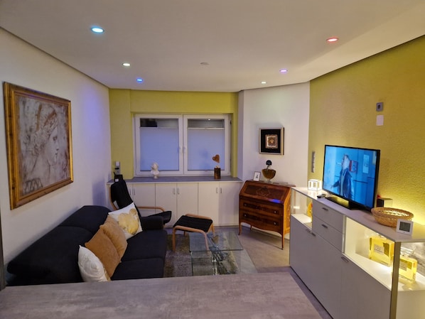 TV, stereo