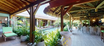 Holiday Villa with Swimming Pool