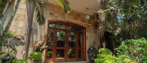 Loft, 1 Bedroom, Smoking | Exterior detail