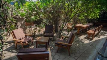 Loft, 1 Bedroom, Smoking | Outdoor dining