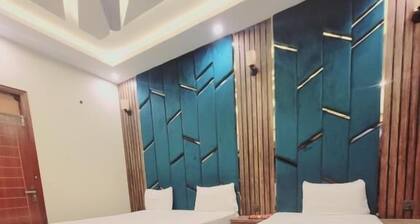 family rose guest house