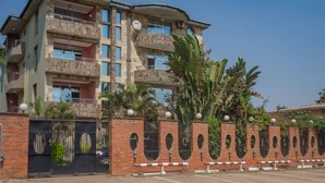 Room, 1 Bedroom, Smoking, Balcony | Depan hartanah