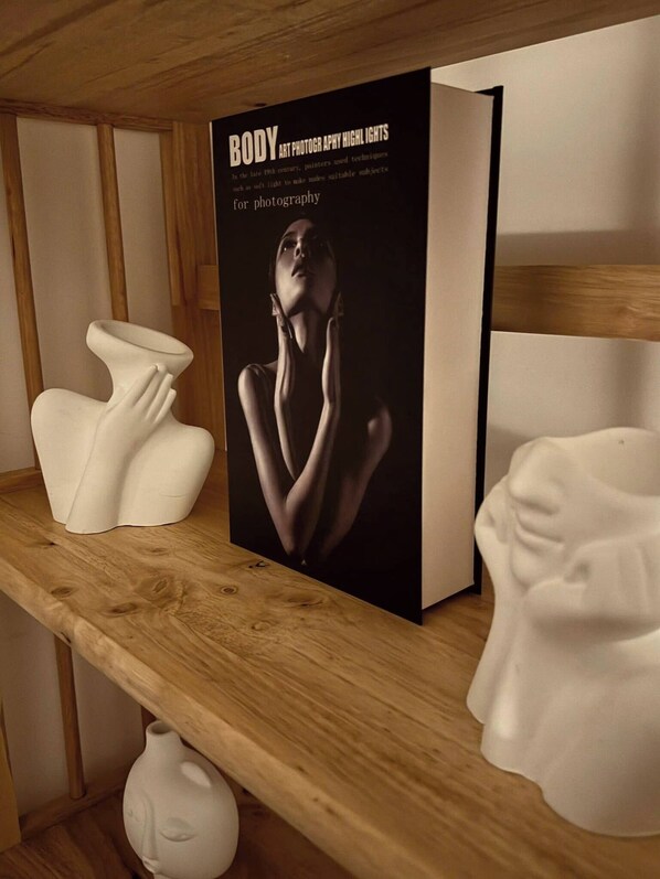 Quarto casal, vista para a cidade | Ferros/tábuas de passar roupa, Wi-Fi de cortesia