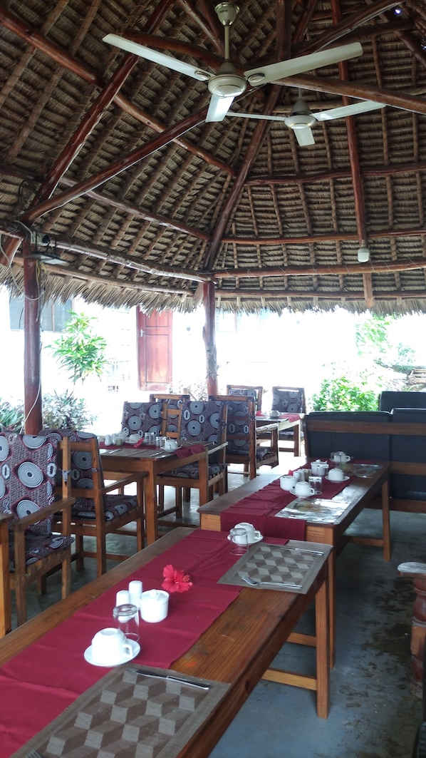 Servicio de comidas a la habitación