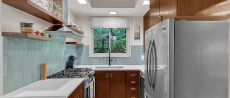 Microwave, oven, stovetop, dishwasher
