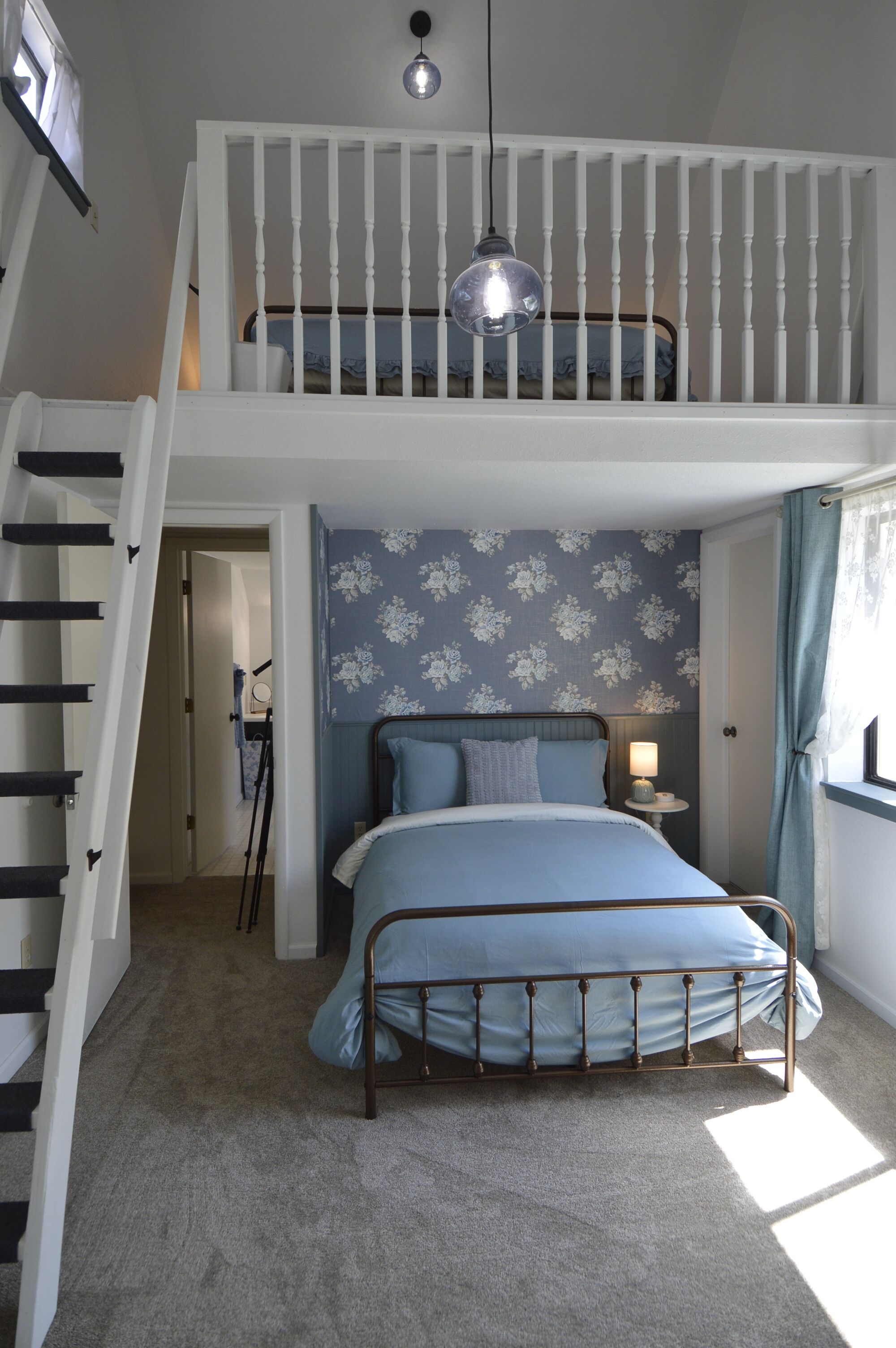 4 bedrooms, desk, iron/ironing board, free WiFi