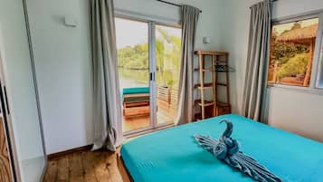 1 quarto, Wi-Fi de cortesia, roupa de cama