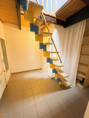 Panoramic Condo, Garden View | Living area