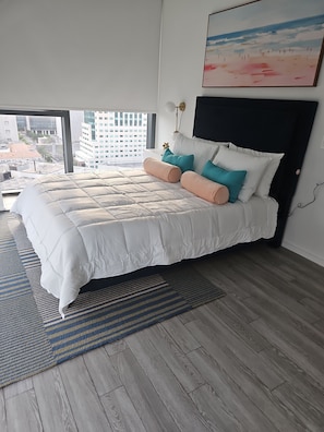 2 chambres, fer et planche à repasser, Wi-Fi gratuit, draps fournis