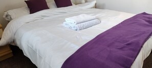 2 Schlafzimmer, Bügeleisen/Bügelbrett, kostenloses WLAN, Bettwäsche