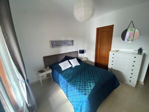 2 bedrooms, iron/ironing board, WiFi, bed sheets - Cozy apartment with private garden in Marbella (Marbella)