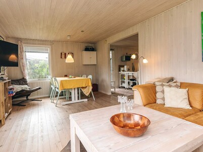 6 Person Holiday Home in Hadsund
