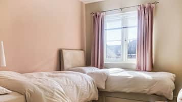 2 bedrooms, free WiFi, bed sheets