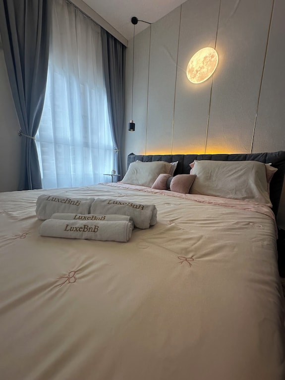 Spacious 3-bedroom Apartment In Enjoyable Kuala Lumpur With Ac, Wifi - Kuala Lumpur