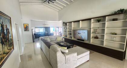 Hilltop 5BR Villa with Chef, Patios & Sea Views – Near Treasure Beach, JA
